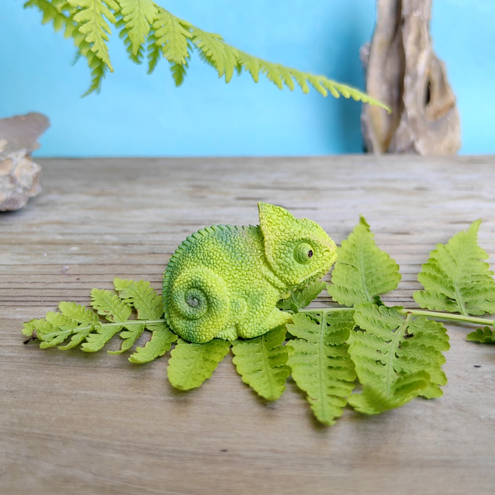 Simulated Lizard Chameleon Axo - Bonsai Garden Gift บทวิจารณ์และราคา